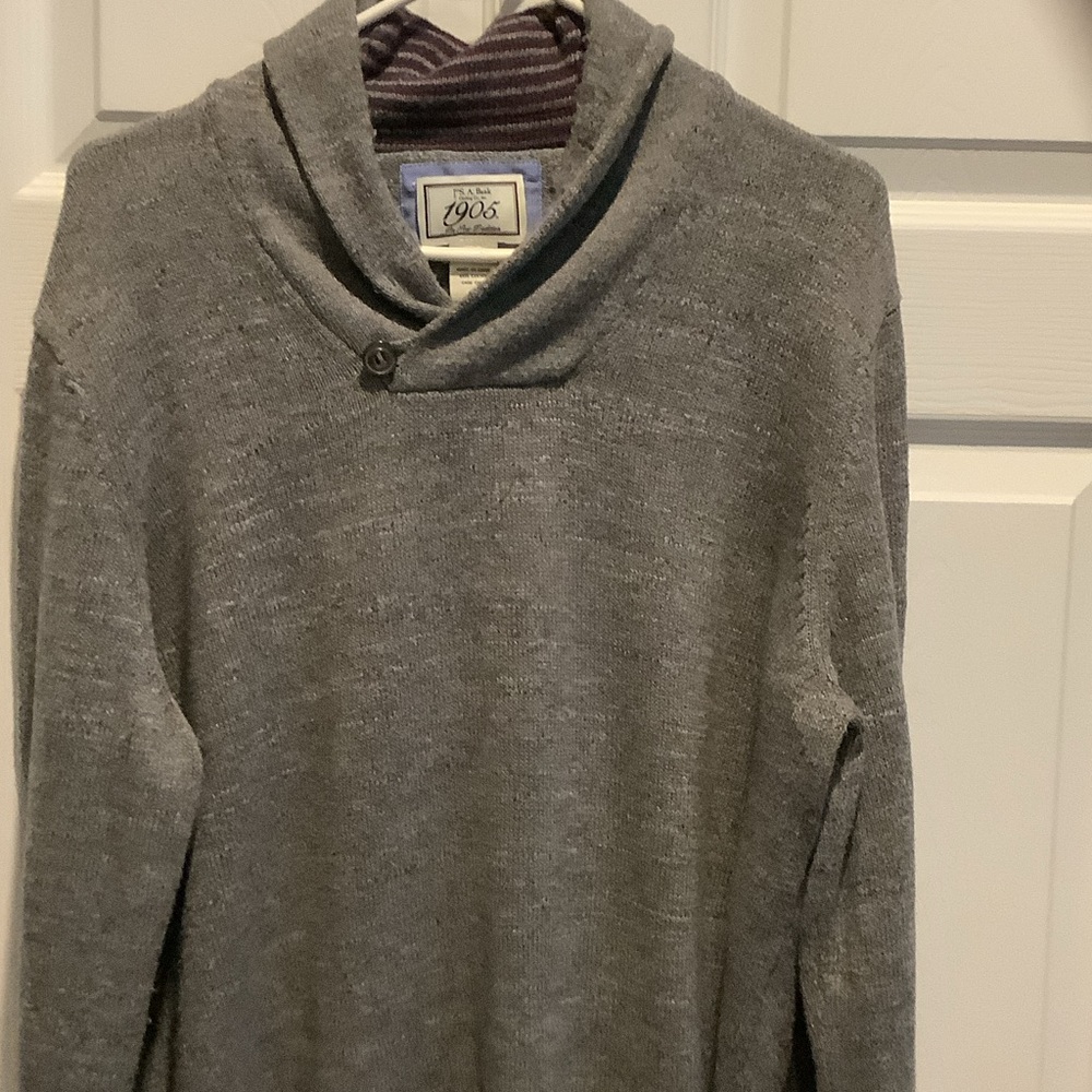 Jos.‎ A. Bank Classic Gray Turtleneck Sweater